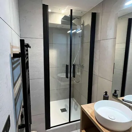 Moderne 3 Pieces Pour 4 Personnes A Avec Wifi - Fr-1-545-28 公寓